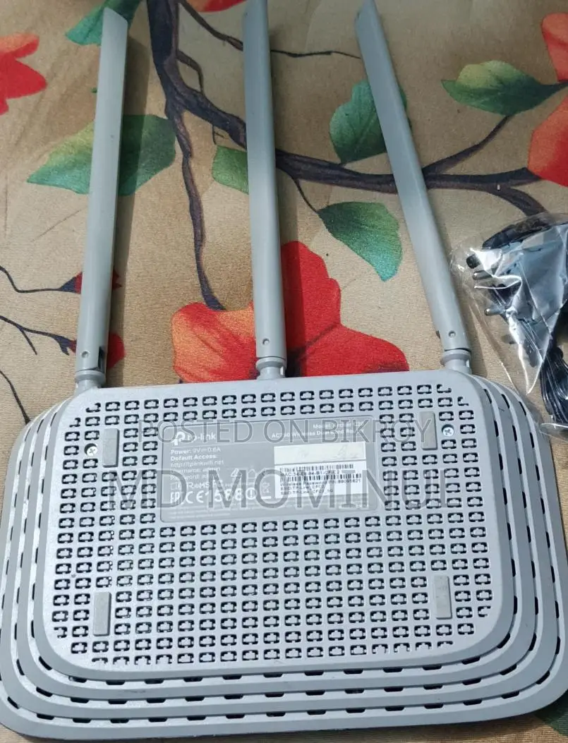 TP-Link Router Model C220