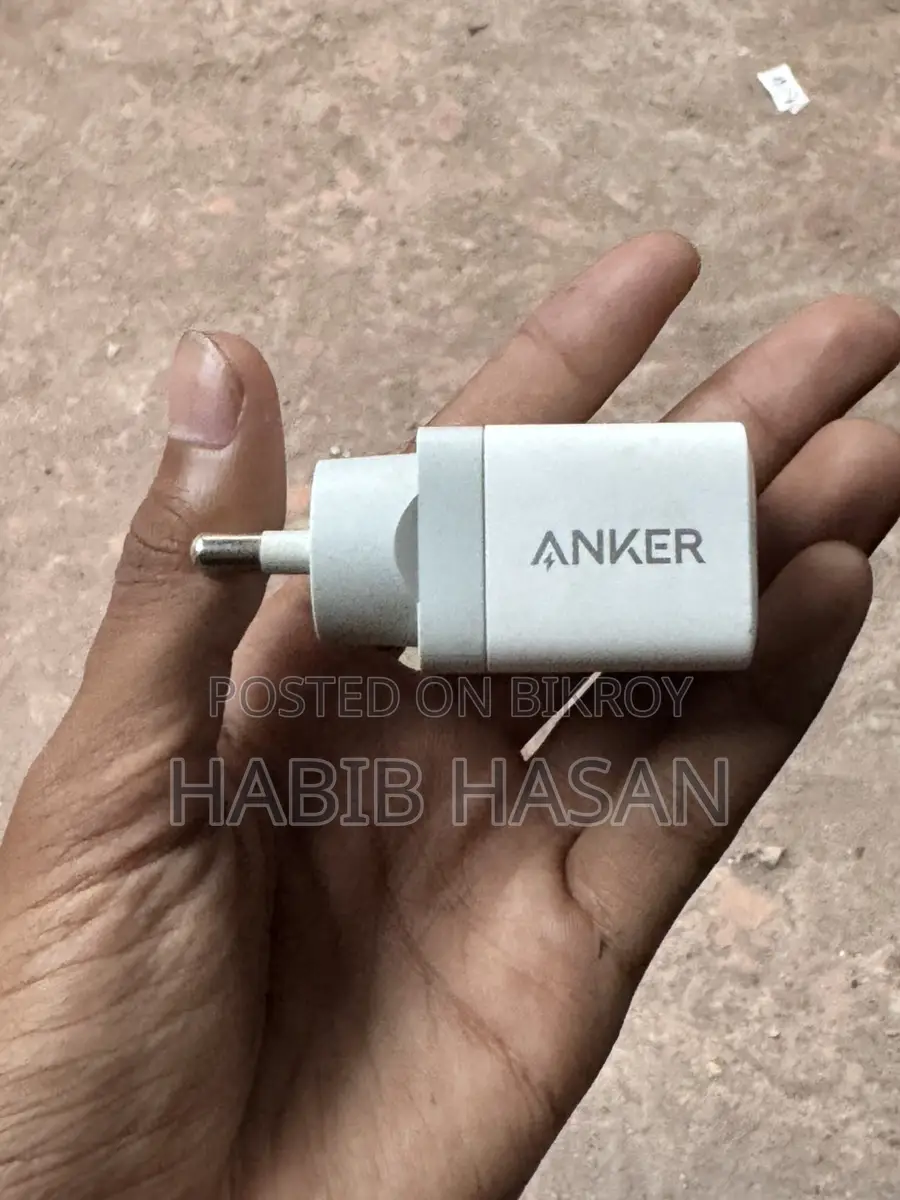 Anker A2631 charger