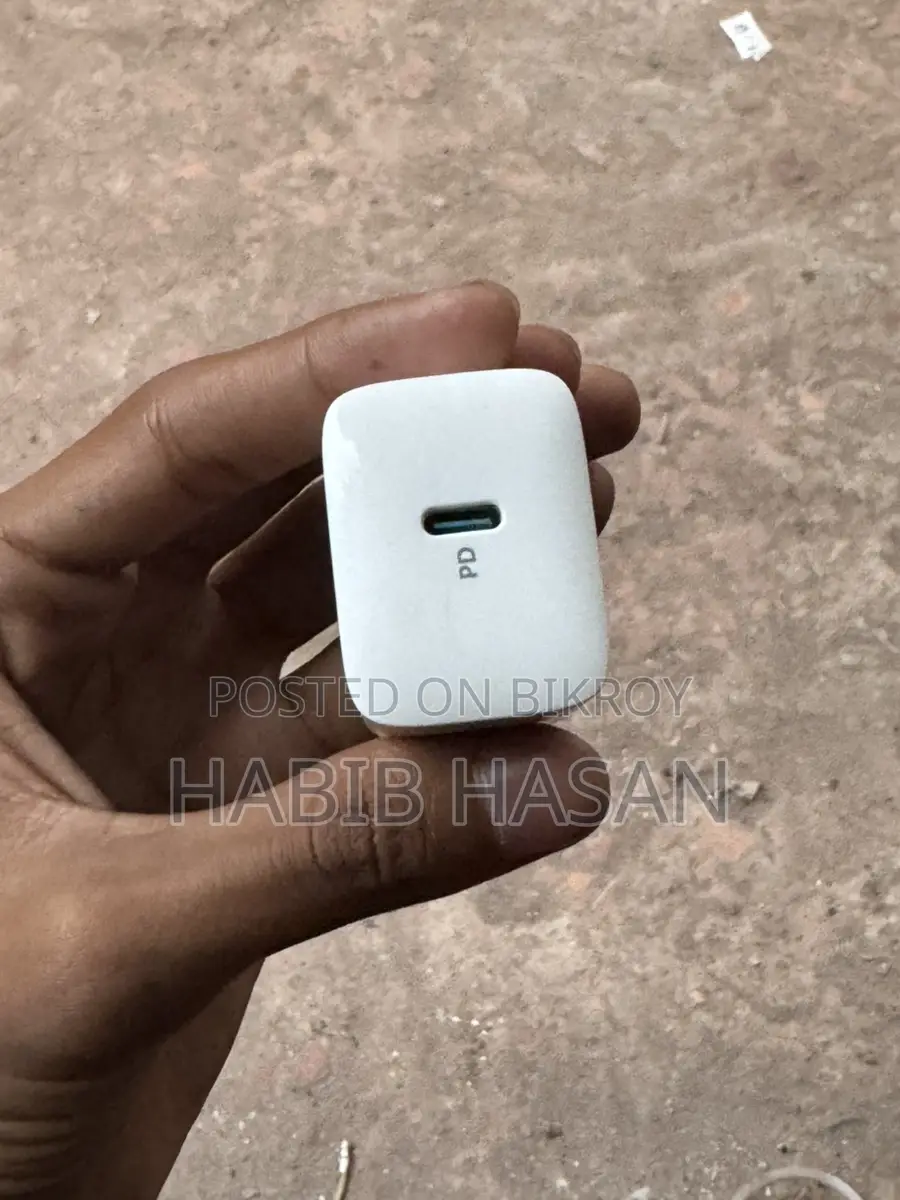 Anker A2631 charger