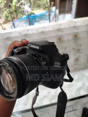 Canon 2000D