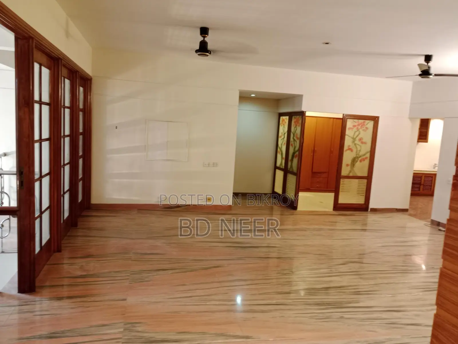 excellent Duplex semi furnish 4 Bed room apt rent in Gulshan