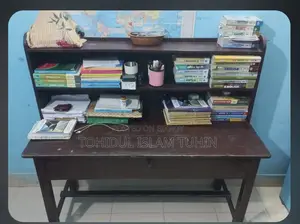 সুন্দর ও ব্যবহারিক স্টাডি টেবিল বিক্রয়