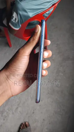Realme 9 pro+ 5g 8/128 (Used)