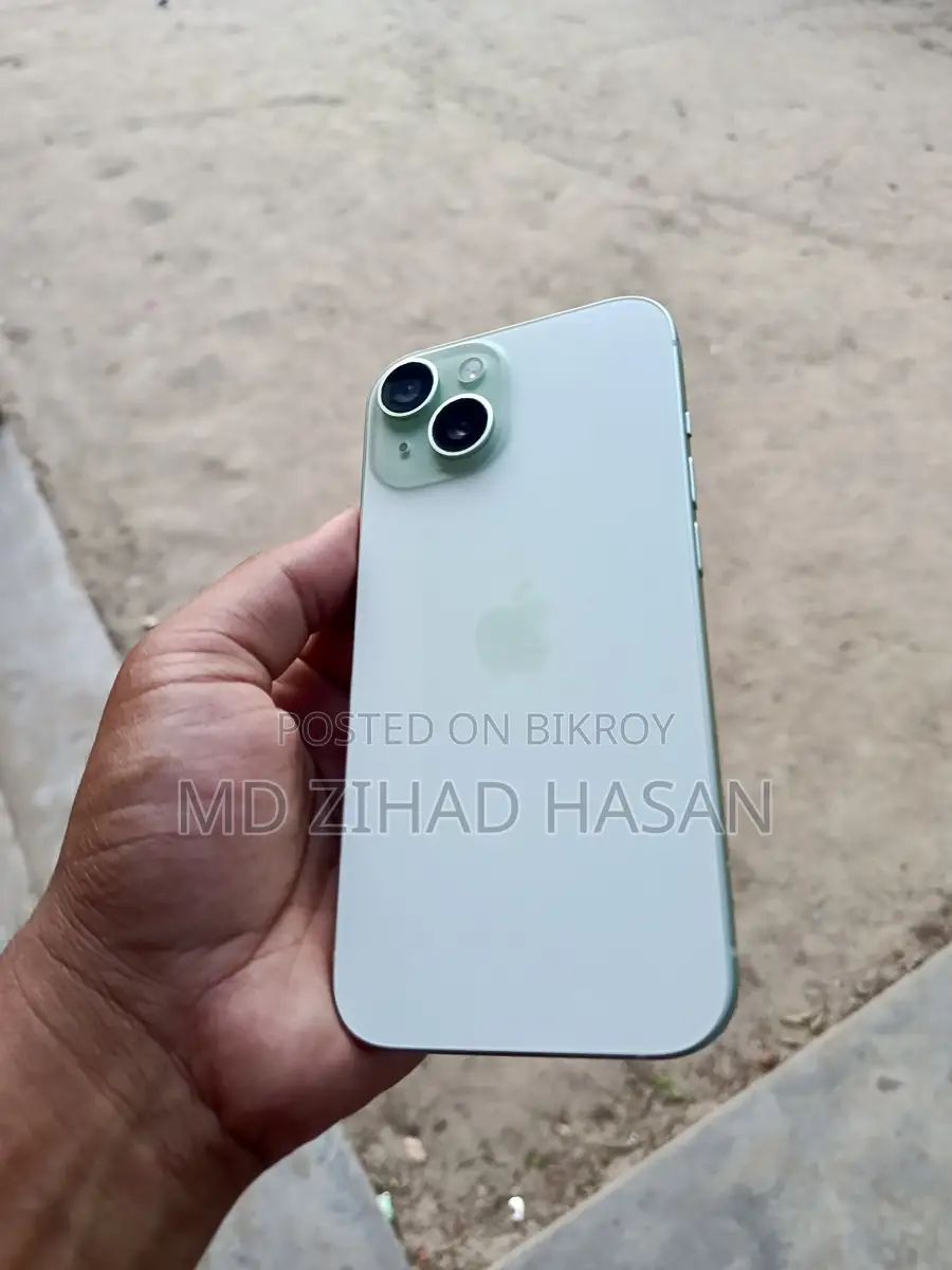 অ্যাপল আইফোন ১৫ (ব্যবহৃত)