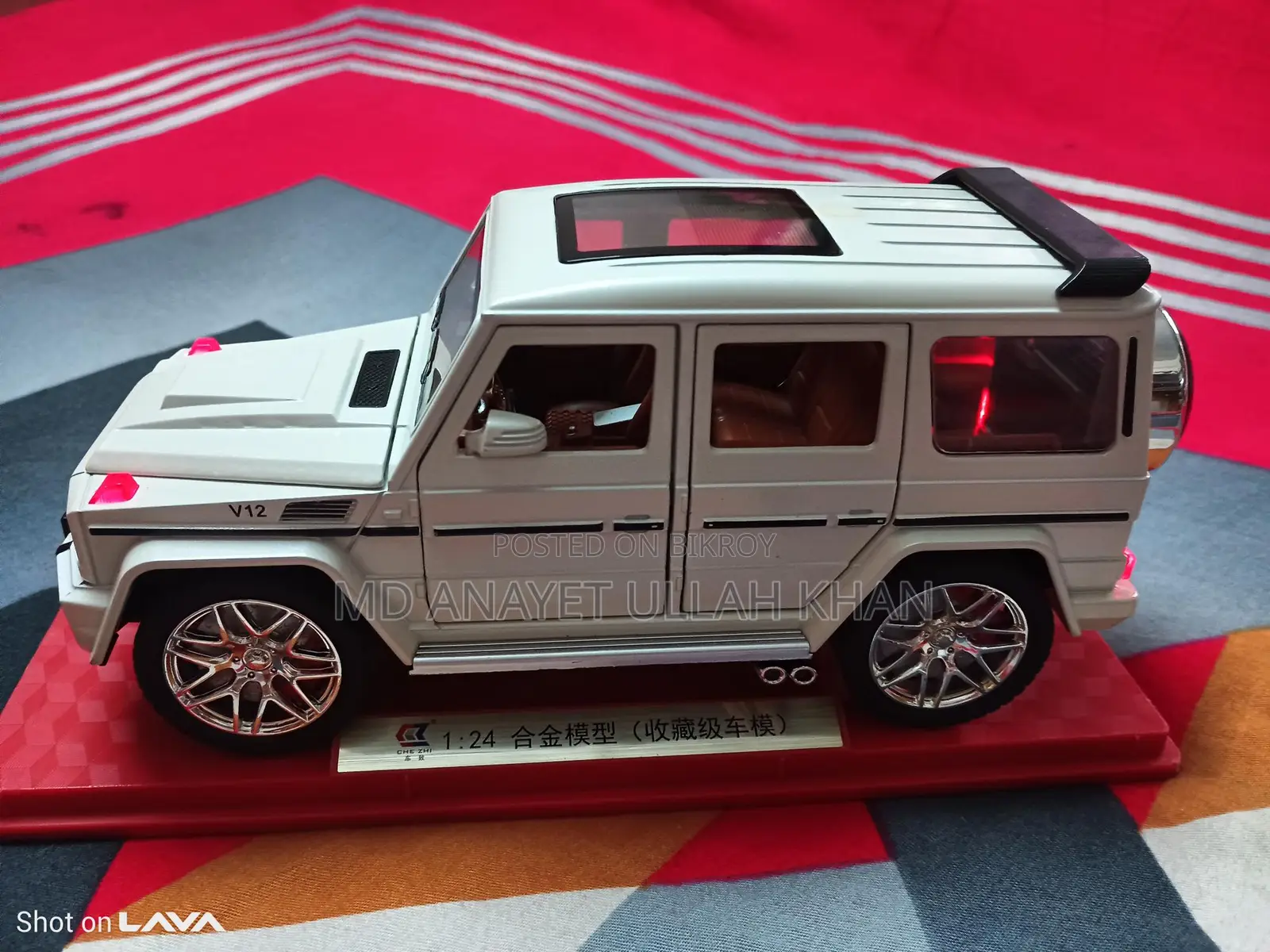 Die-cast Jeep