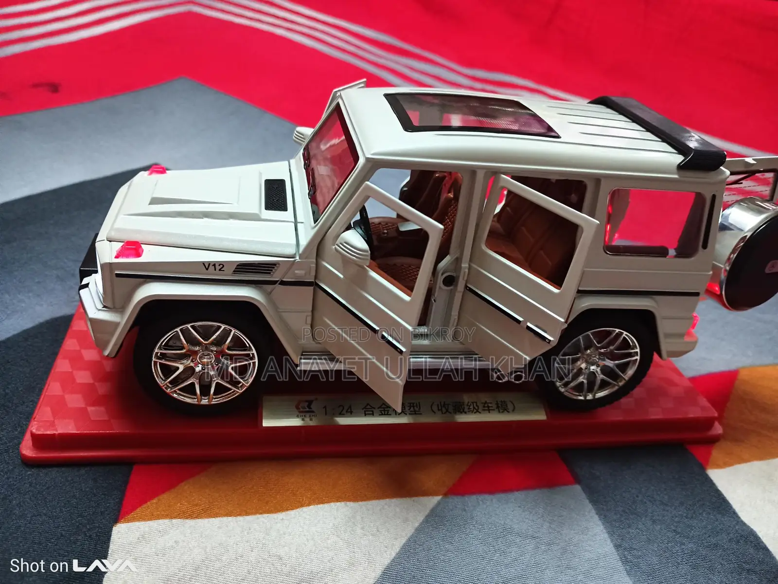 Die-cast Jeep