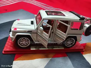Die-cast Jeep