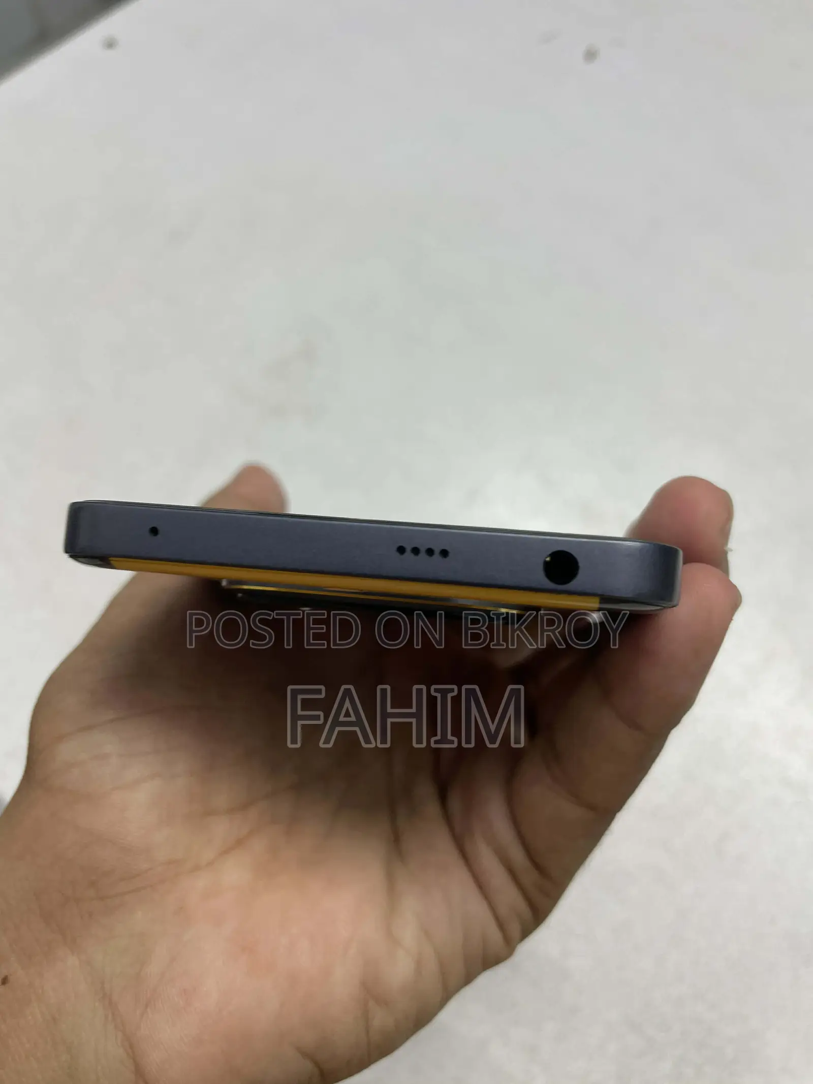 Realme Narzo 70 Turbo (ব্যবহৃত)