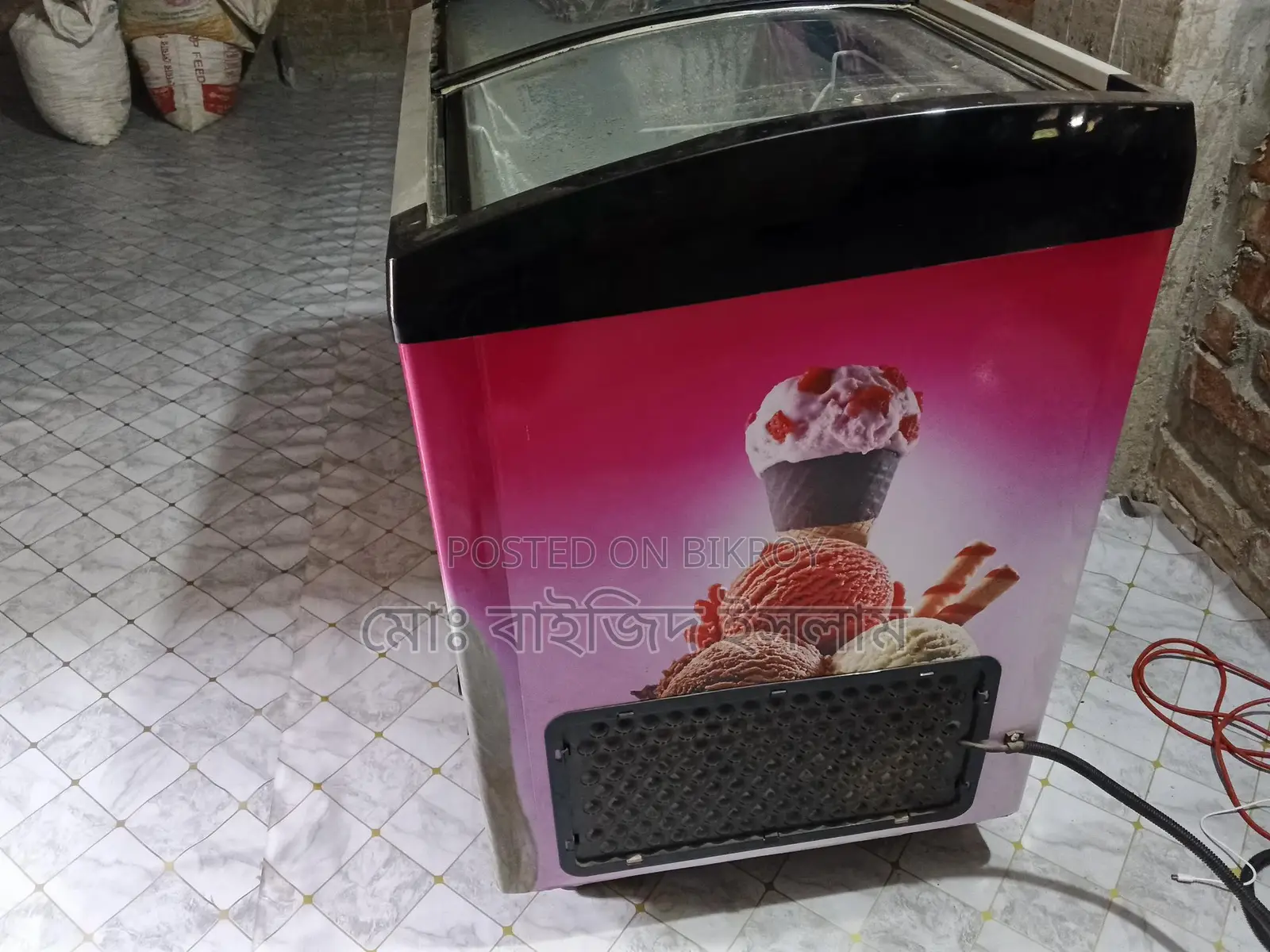 Walton Deep Fridge
