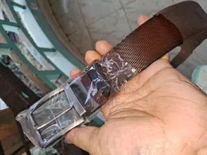 বেল্ট (রিভার্সিবল),