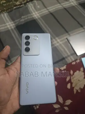 Vivo V27 128 GB