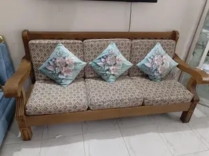 Sofa Set With Tea Table