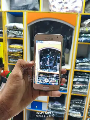 Samsung Galaxy J2 1/8 Super AMOLED (Used)