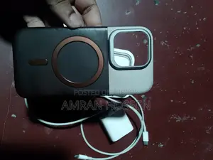 iPhone 14 Pro 2pc MagSafe Cover and Charger