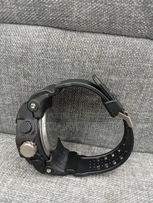 Casio G Shock Ga-700 Brand New