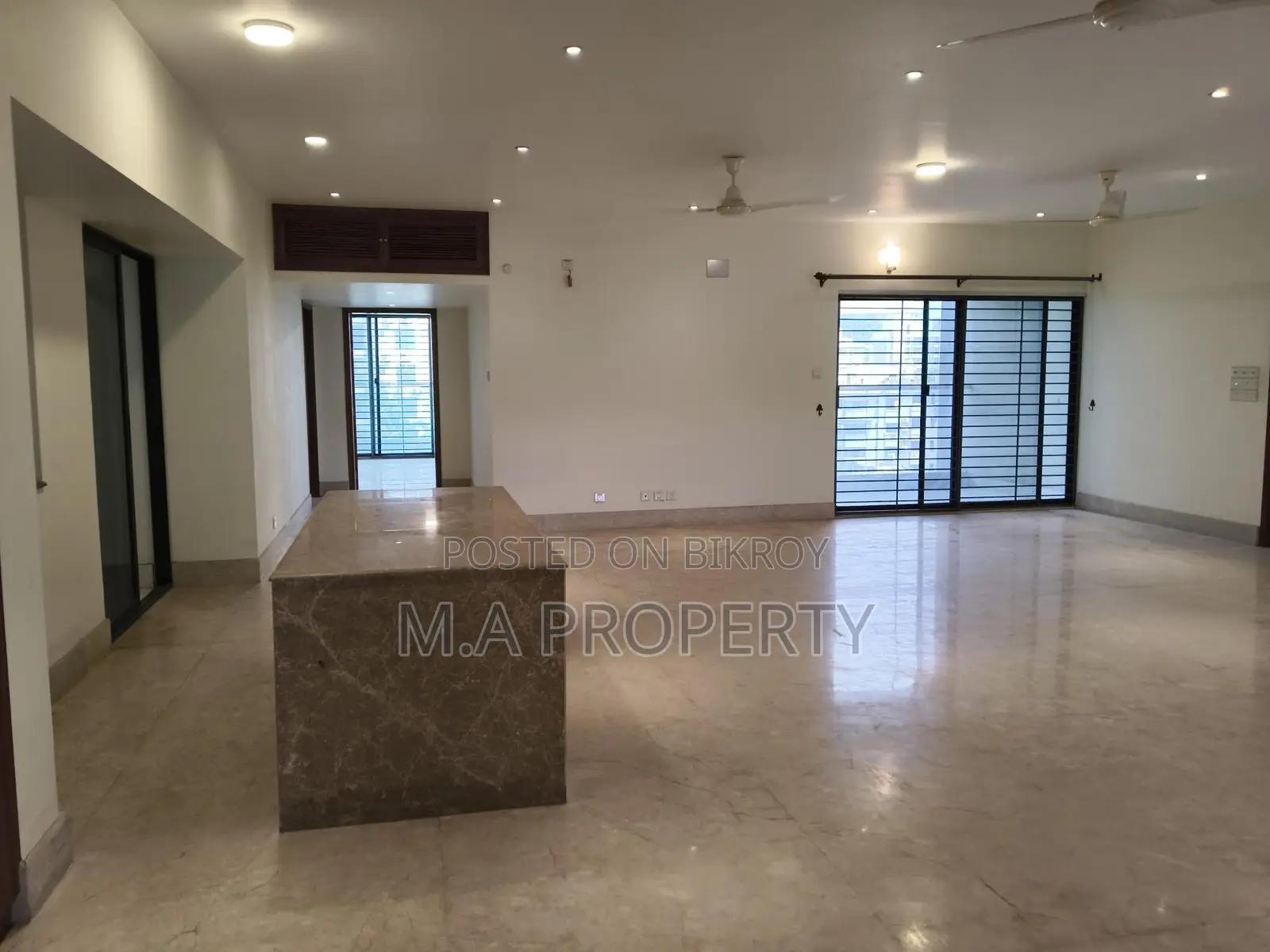 5200sqft Rent Apartment 5-Bed gym,swimming Gulshan North