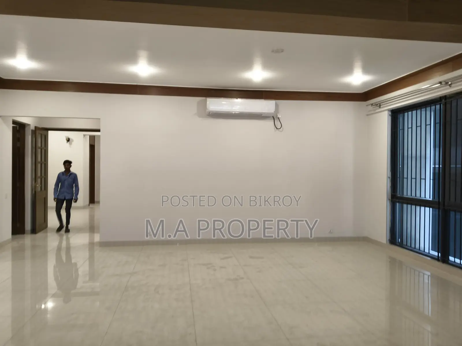5200sqft Rent Apartment 5-Bed gym,swimming Gulshan North