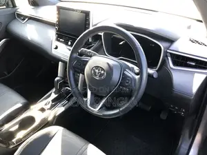 Toyota Corolla Cross 1.8 Hybrid FWD 2021 Gray