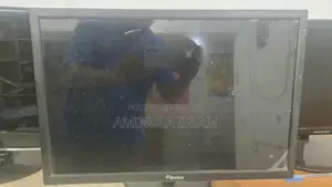 তিন পিছ মনিটর বিক্রি হবে