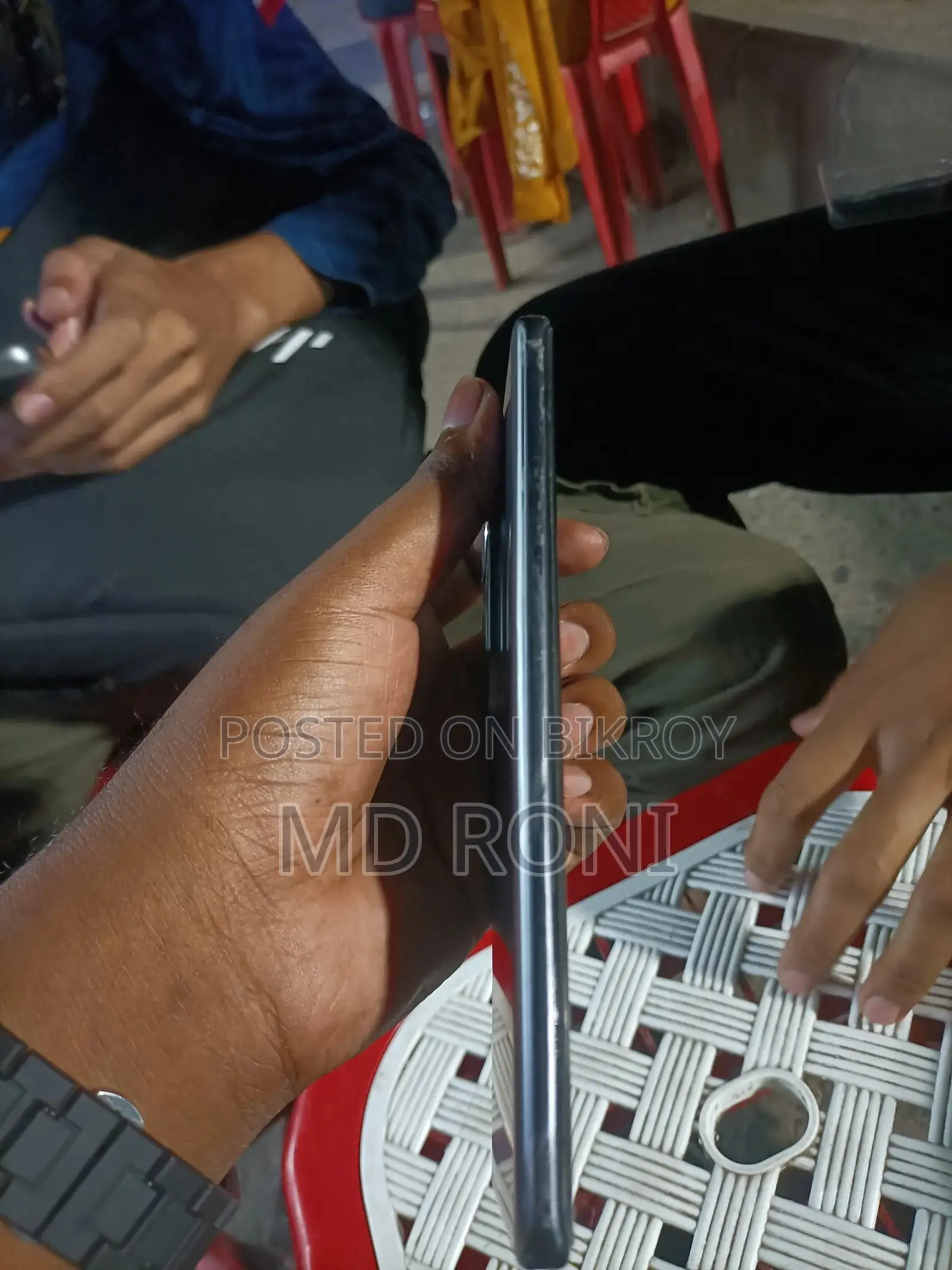 Vivo T3 5G Ultra 8/128 (Used)