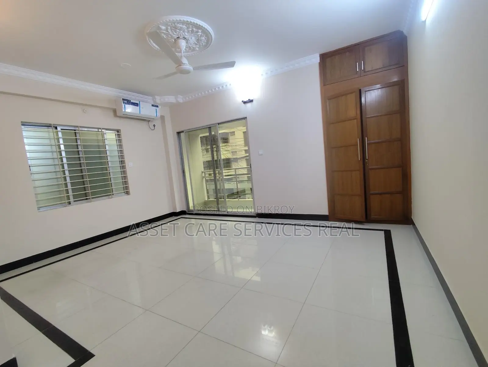 4500-Sqft Duplex Office Space for Rent in Baridhara Diplomatic Zone