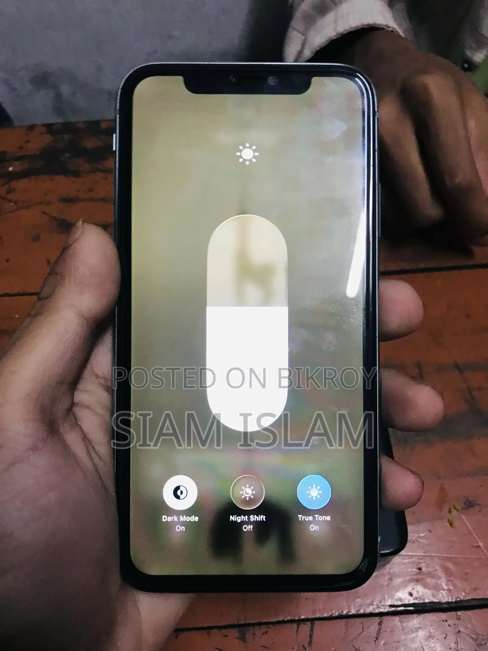 Apple iPhone 11 (Used)