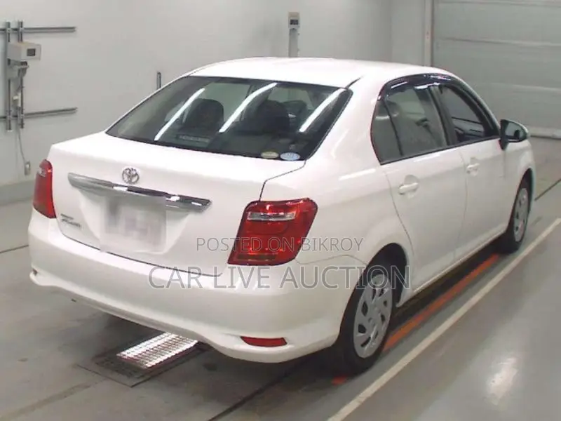 Toyota Axio NON HYBRID EX 2021