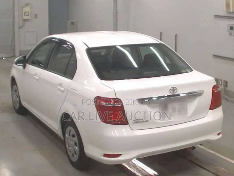 Toyota Axio NON HYBRID EX 2021