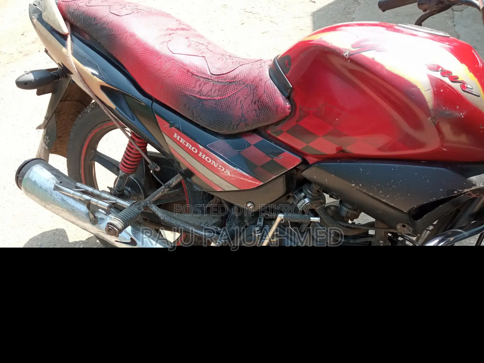Honda CBR 125R . 2012