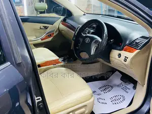 Toyota Premio ex pkz 2014