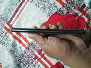 Samsung Galaxy S20 FE (Used)