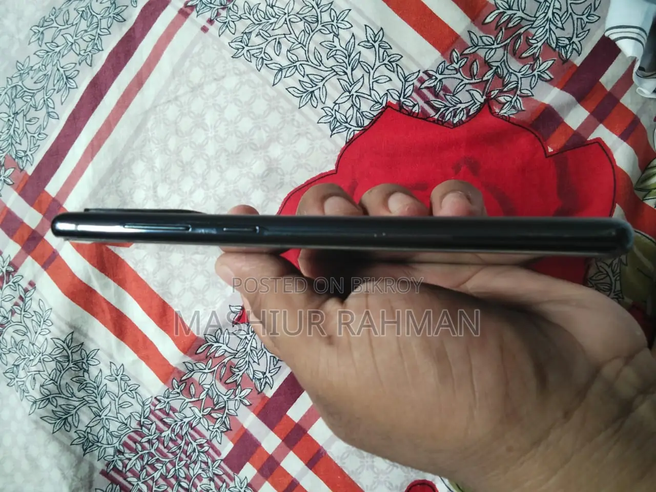 Samsung Galaxy S20 FE (Used)