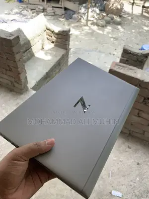 HP Zbook Firefly G8
