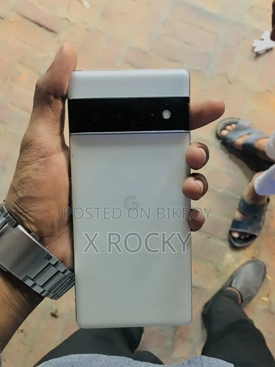 Google Pixel 6 Pro . (Used)