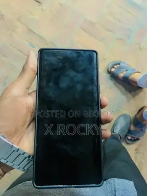 Google Pixel 6 Pro . (Used)