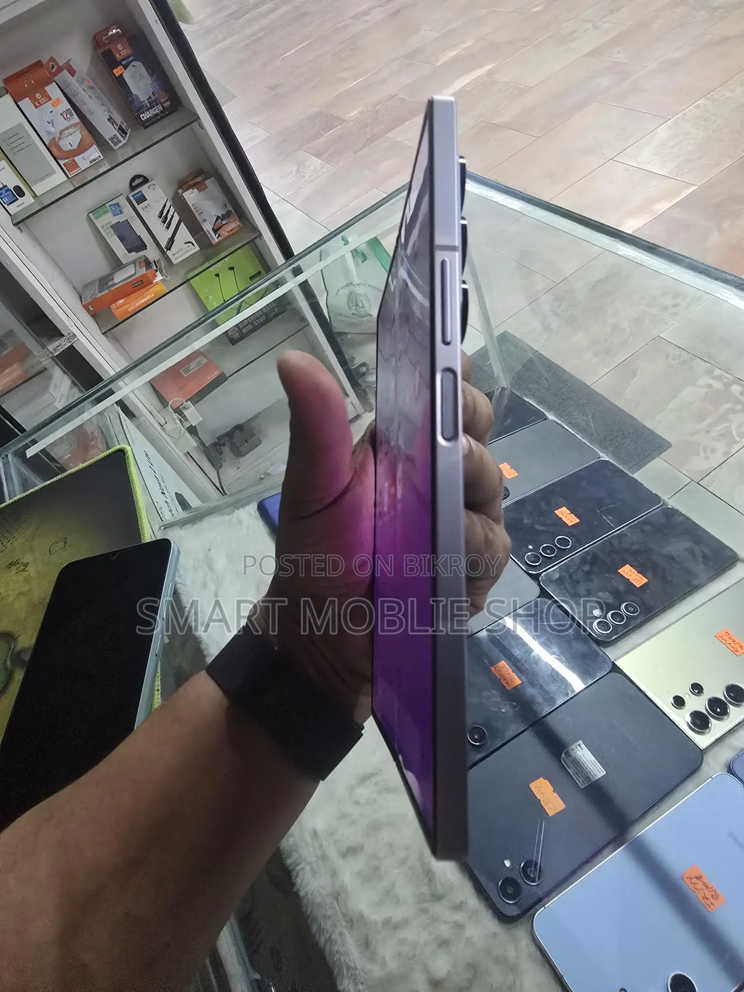 Samsung Galaxy Z Fold 6 12/256Gb (Used)