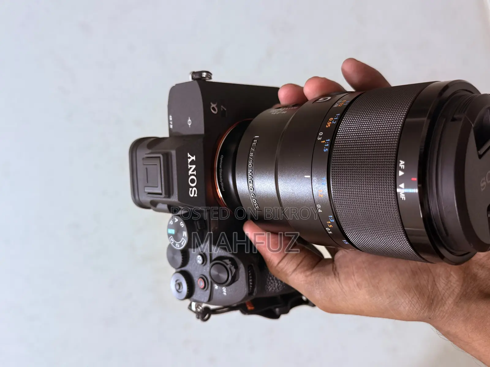 Sony A7iv Camera With 90mm Macro Lens