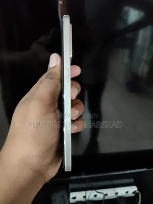 Oppo F21 Pro 128 GB Orange