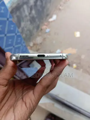 Samsung Galaxy S21 (Used)