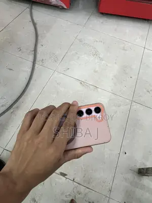 Samsung Galaxy S23 . (Used)
