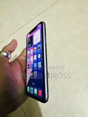 Apple iPhone 11 (Used)