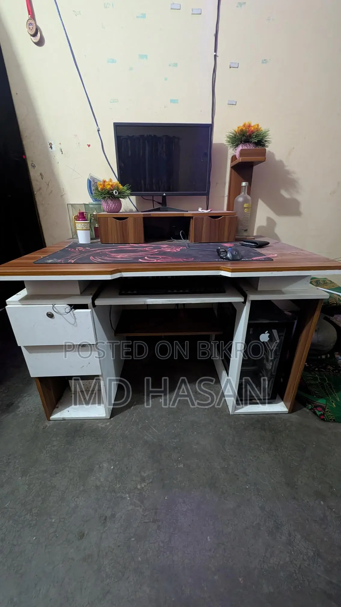 Computer Desk