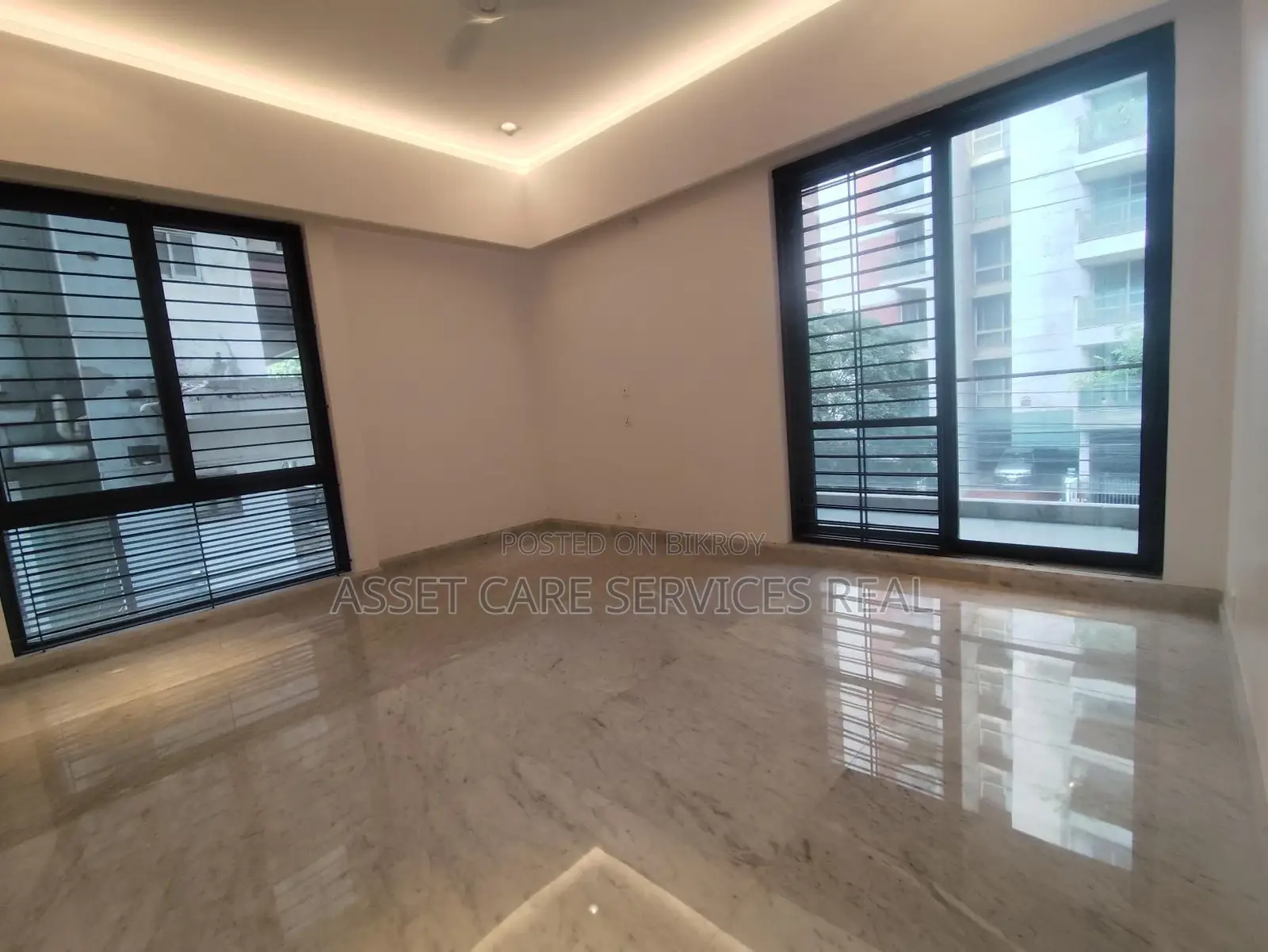 Luxurious Gym-Pool Facilities 4-Bed New Apartment Rent North Gulshan