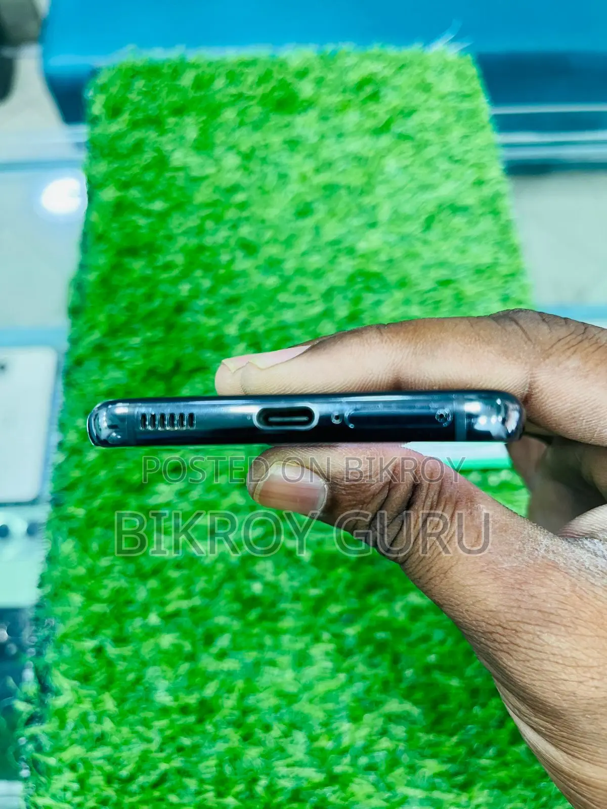 Samsung Galaxy S21 8GB 128GB 5G (Used)