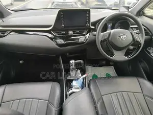 Toyota C-HR hybrid G MODE 2021