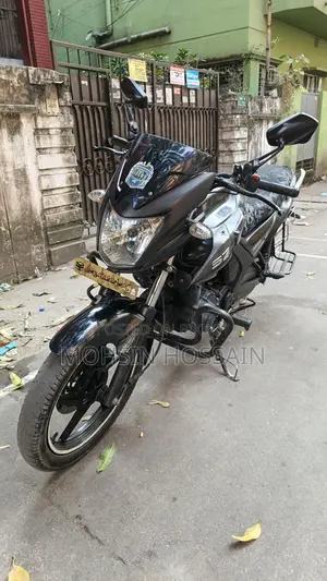 Yamaha SZ RR . 2018