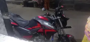 Hero Hunk 150R . 2022