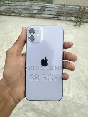 Apple iPhone 11 (Used)
