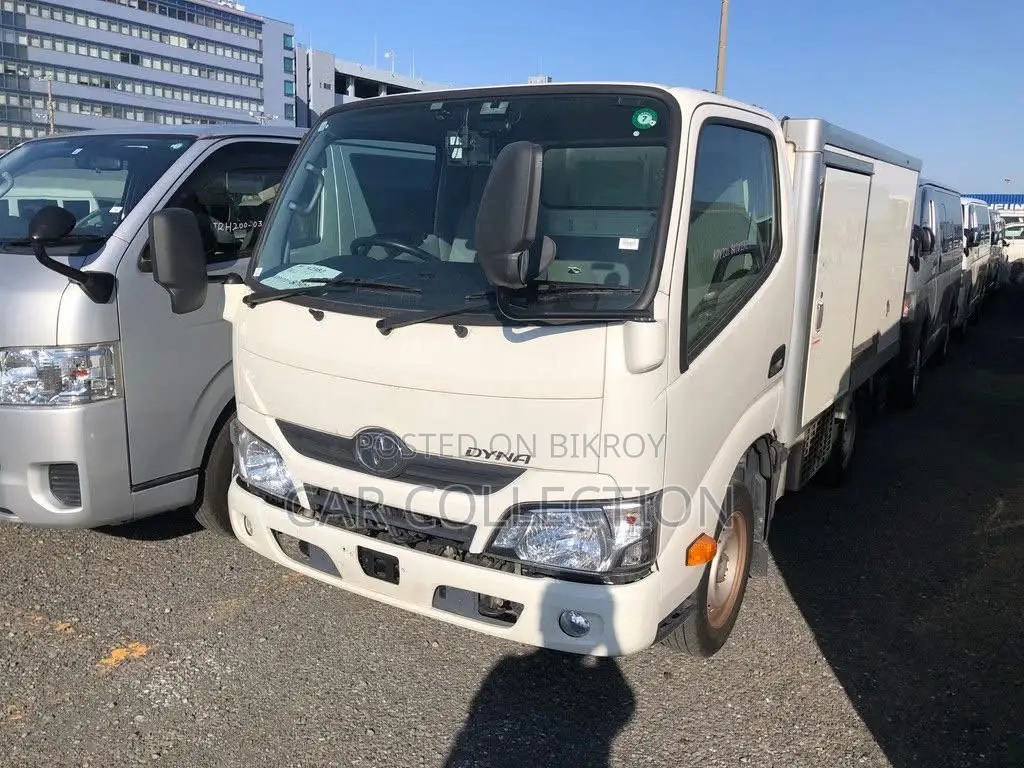 Toyota Dyna Fizer 2021