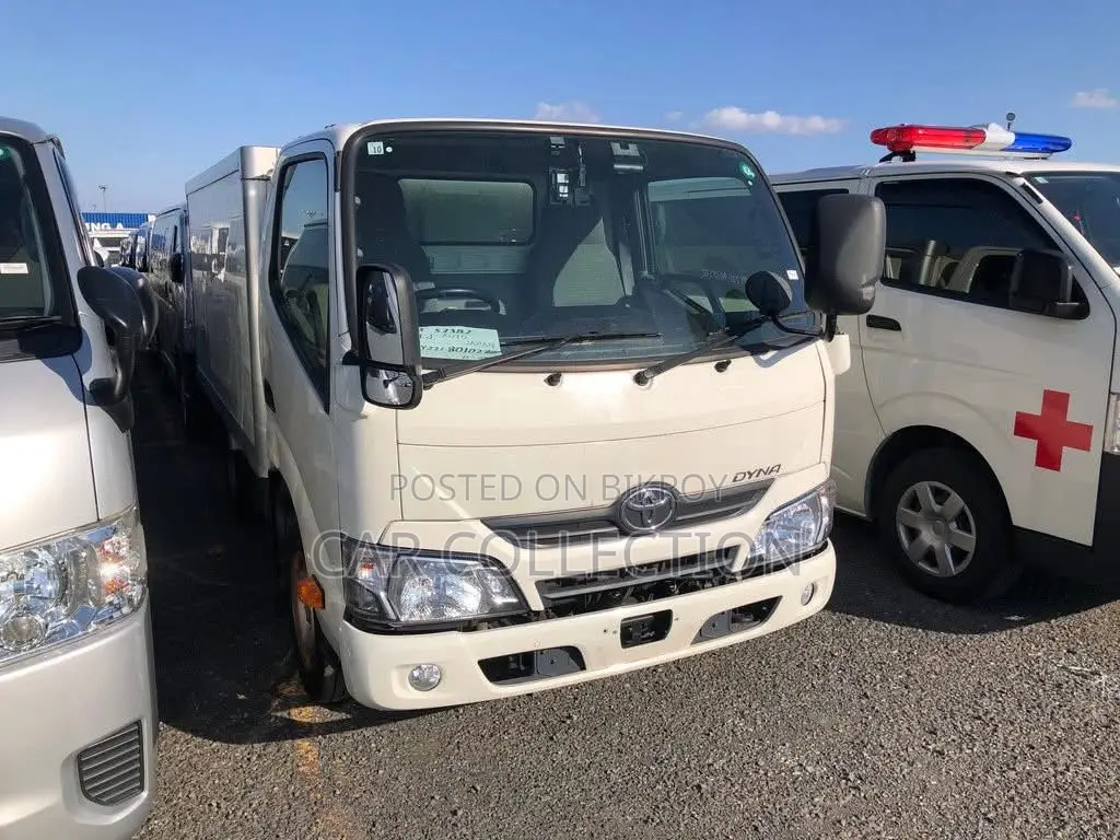 Toyota Dyna Fizer 2021